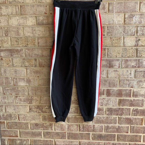 NWOT WOMEN JOGGERS - Picture 3 of 5